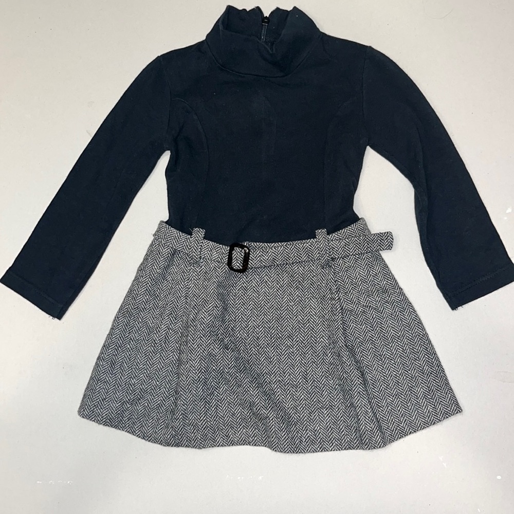MAGIL girls dress size 2